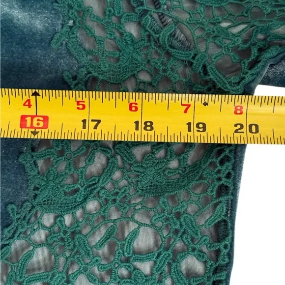 Sundance Lily's Paramour Velvet Long Sleeve Crochet Lace Top M Teal Green Boho - Picture 7 of 9